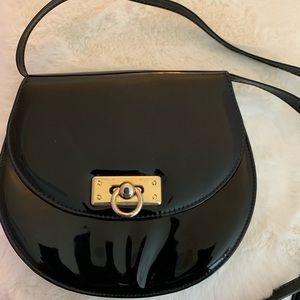 🌼SOLD 🌼High Gloss black crossbody